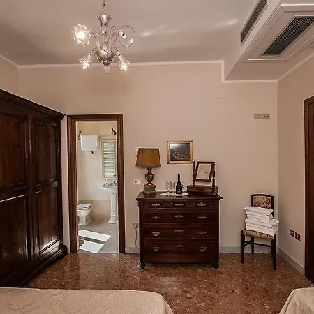 Sleeps 21 Wifi